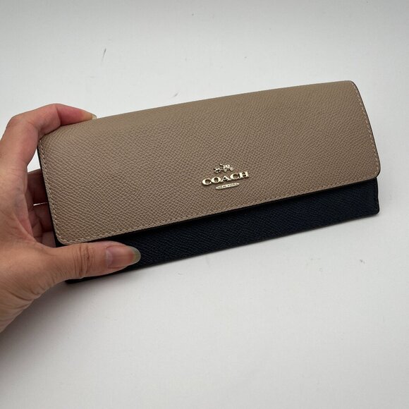 COACH Slim Tan & Black Wallet with Olive Green Interior - Picture 1 of 6